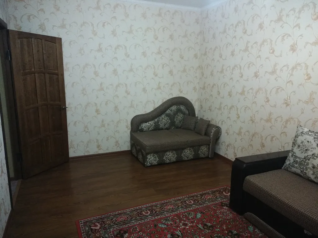 2-комнатная квартира в центре возле парка