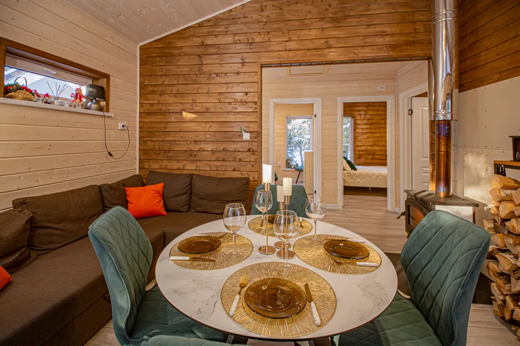 Коттедж Дом рядом с карьером и пляжем для купания — Пеники