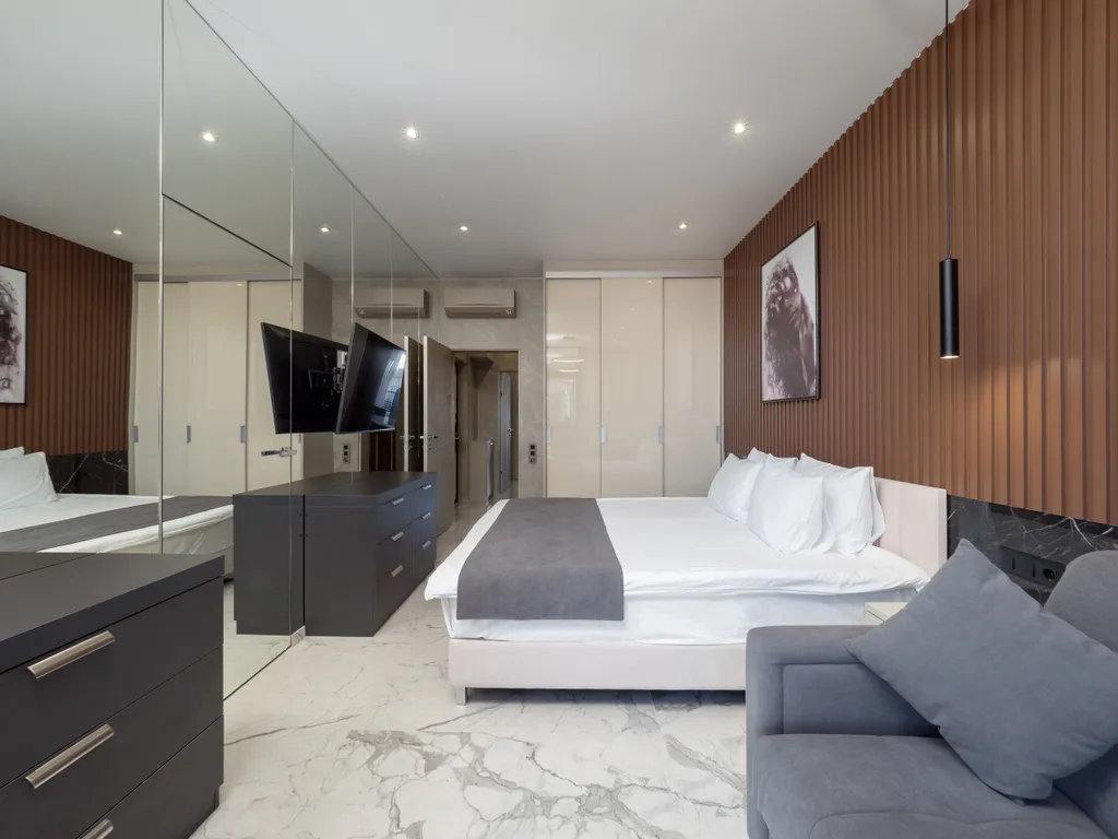 Апартаменты с красивым панорамным видом на Дендрарий и море