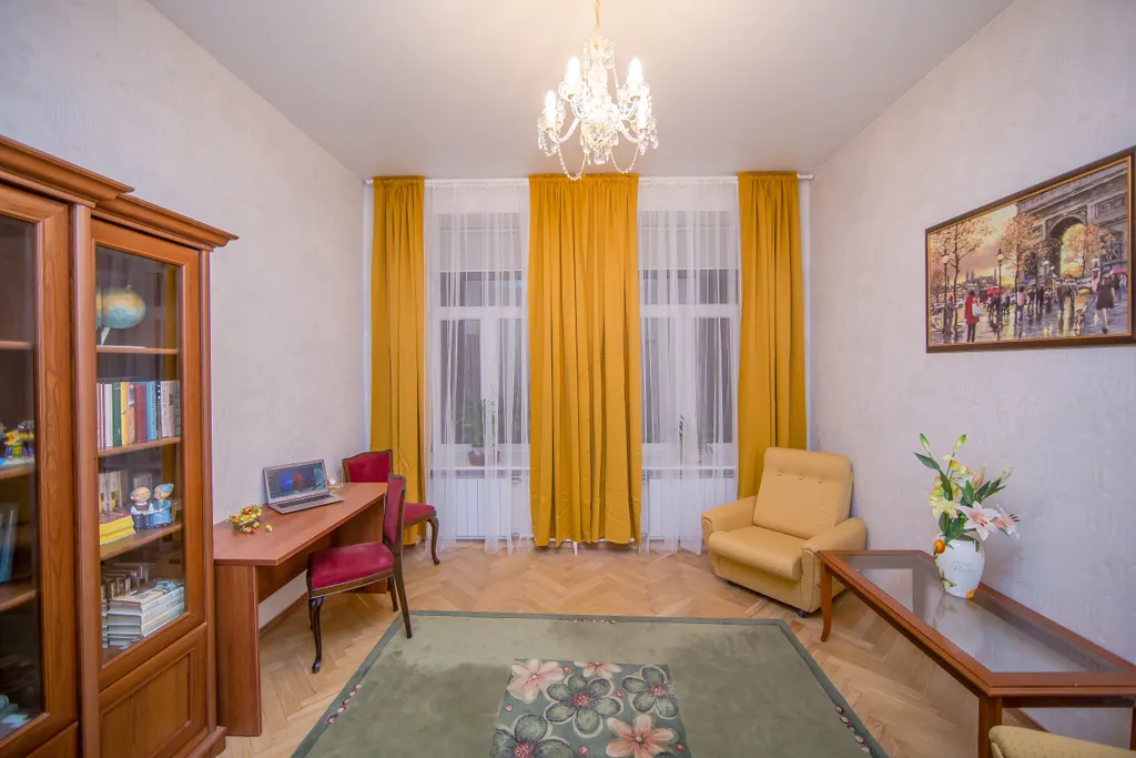 St Isaak 2BTH Grand Apartment