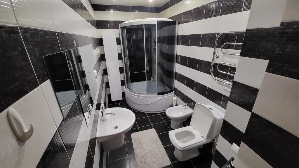 Коттедж Огромный коттедж с бассейном и баней — Богородск