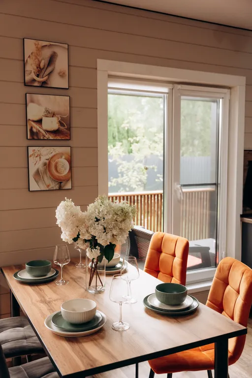 Абсолютно новый дом с баней, включена в стоимость, и горячей купелью