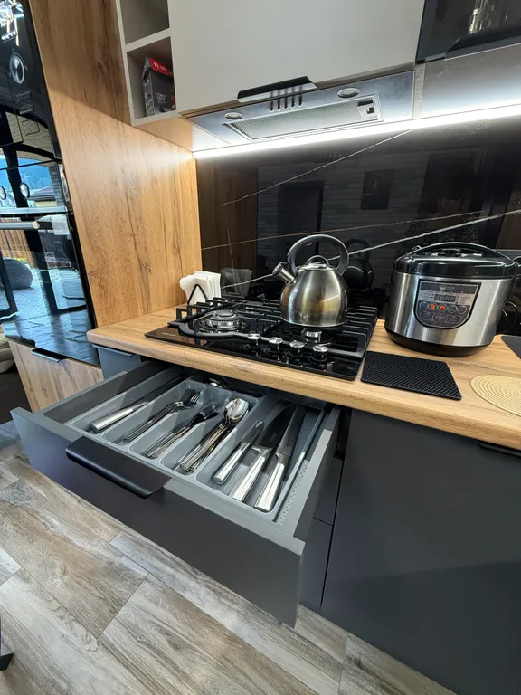 Дом под горой Железной