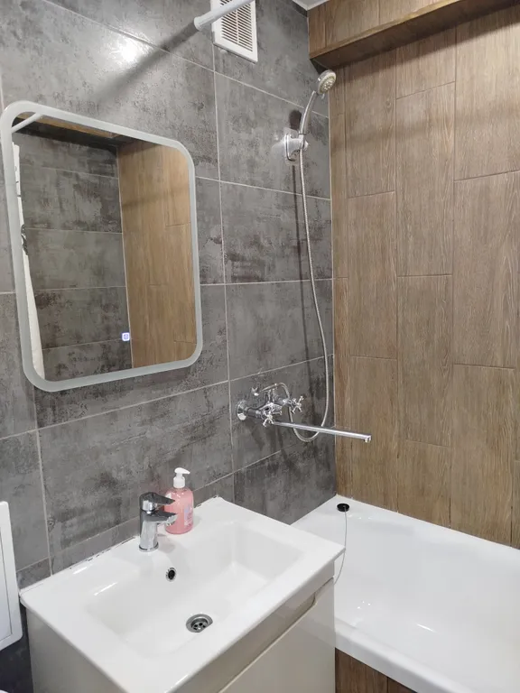 Квартира с ремонтом рядом с вокзалом