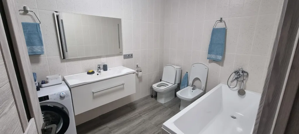 Просторные апартаменты с видом на горы и ГЛЦ