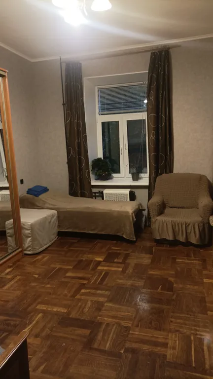 Комната в центре в тихом дворе — аренда посуточно в Санкт-Петербург