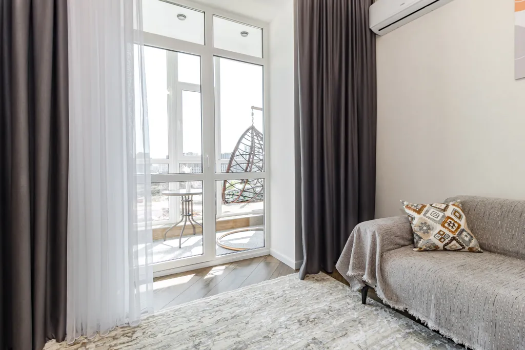 Двухкомнатные апартаменты рядом с триумфальной аркой