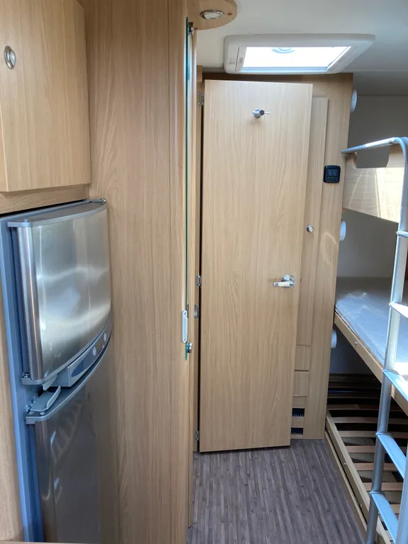 Уютная квартира на колесах за городом возле реки Дон, гор и леса