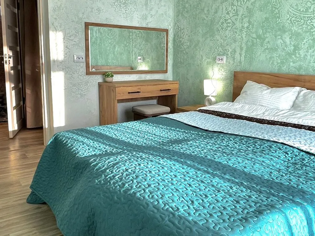 Дом с бассейном на Азовском море Виноград