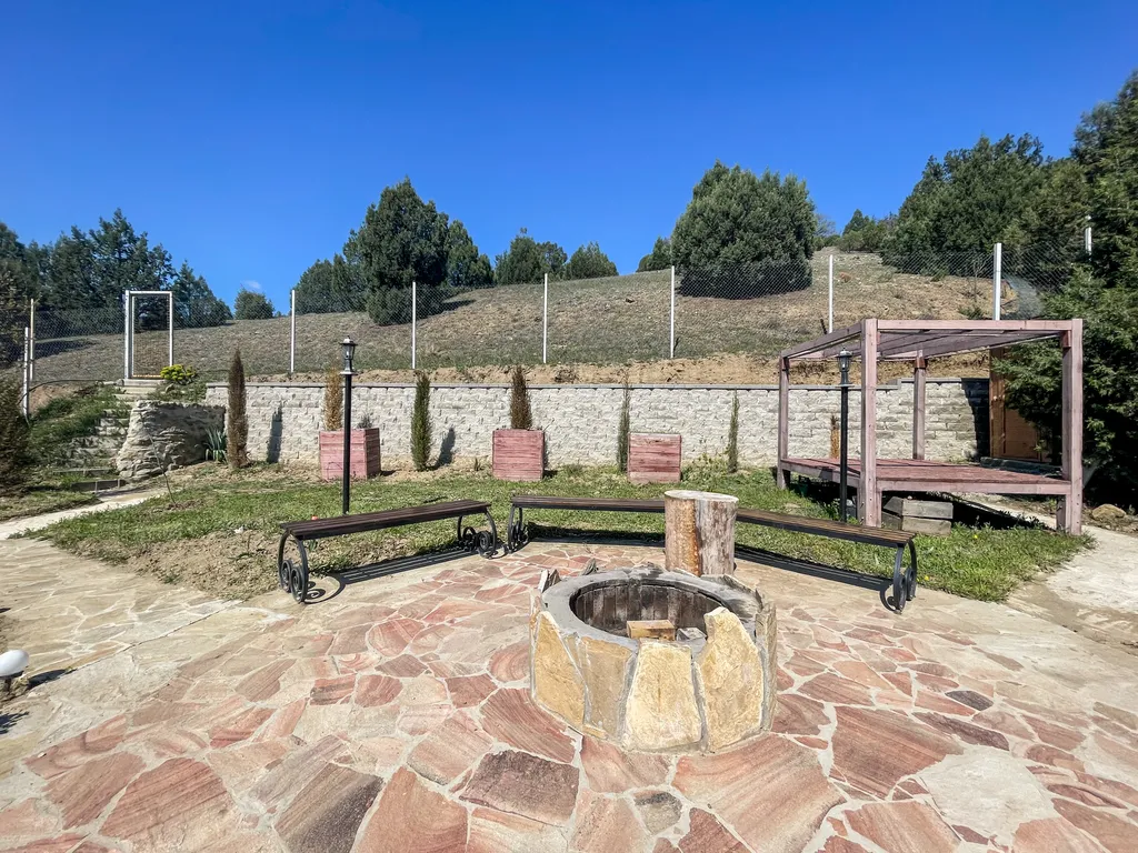 Уютный дом недалеко от моря