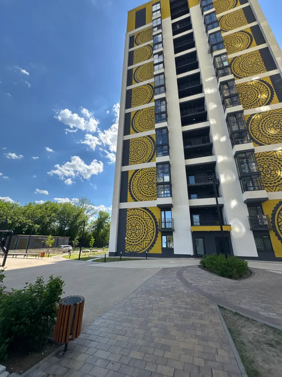 Потрясающая cтудия в центре с бaлконoм нa 14 этаже