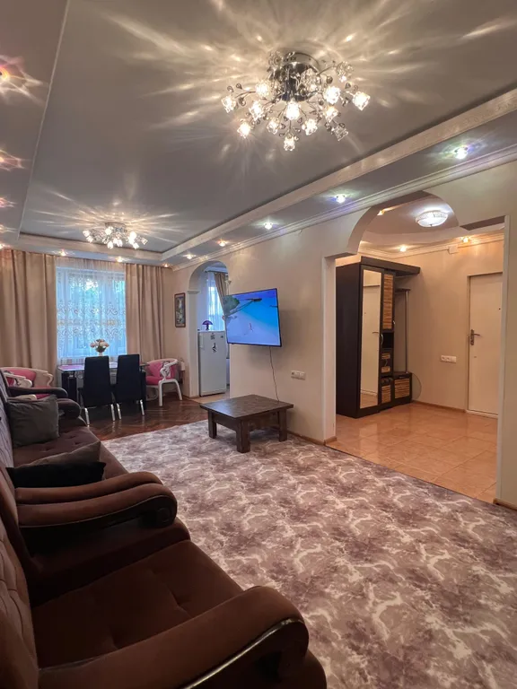 Квартира Уютная квартира в центре города с живописным видом, на море и горы — Гагра