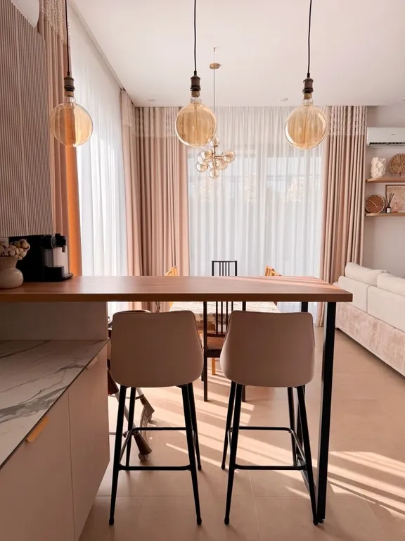 Дом с бассейном и террасой в 12 минутах от моря - House of hedonist