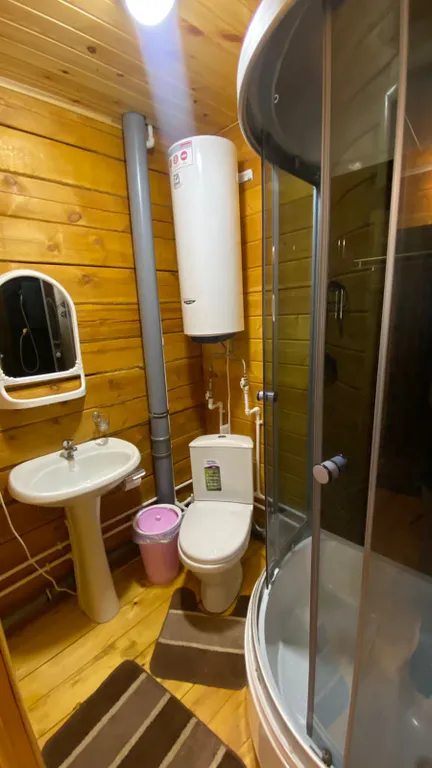 Номер в лиственичном 2х этажном доме с отдельным входом