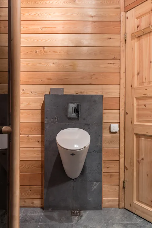 Уютный деревянный эко-дом