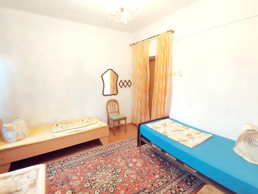 Трехместный эконом