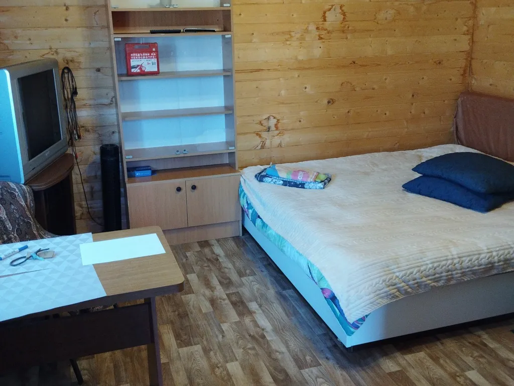 Коттедж Уютный домик на берегу реки — Лодейное Поле