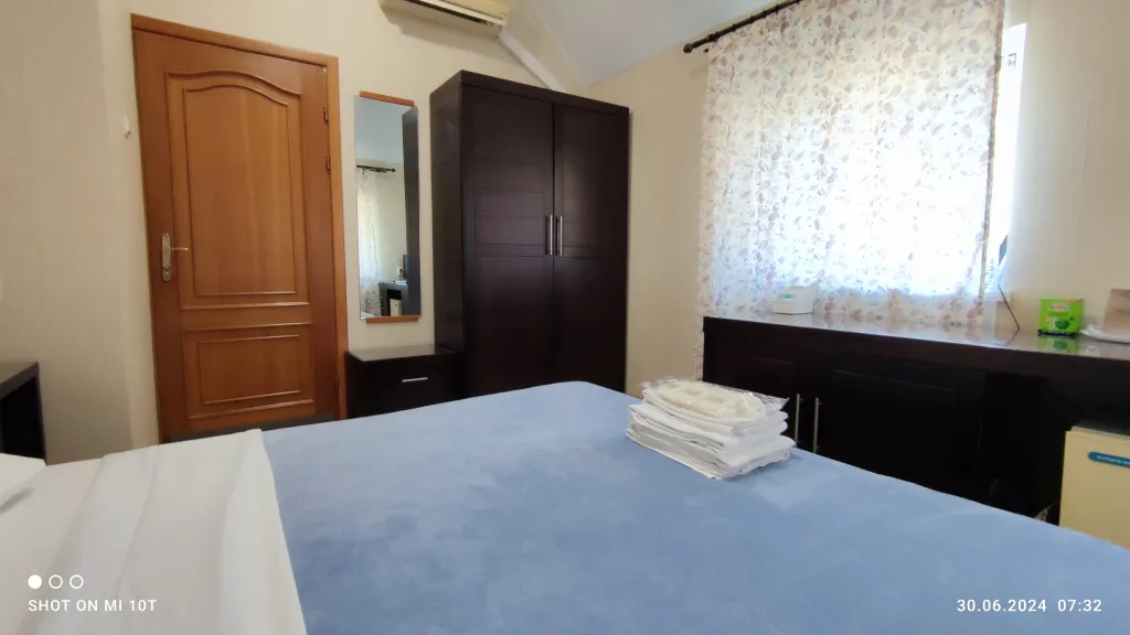 Коттедж Домик у реки — Сочи