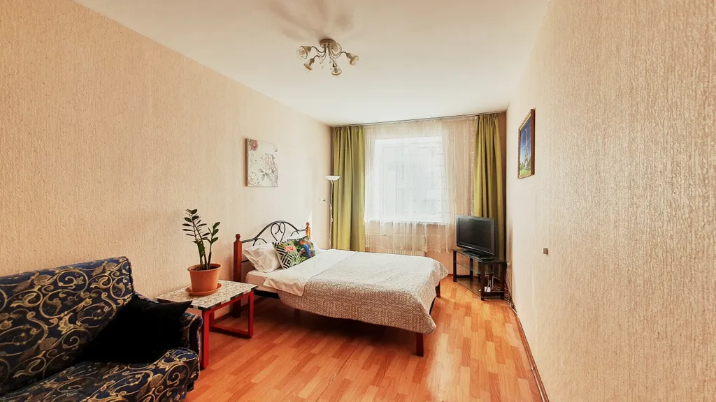 Уютная квартира — аренда посуточно в Оренбург