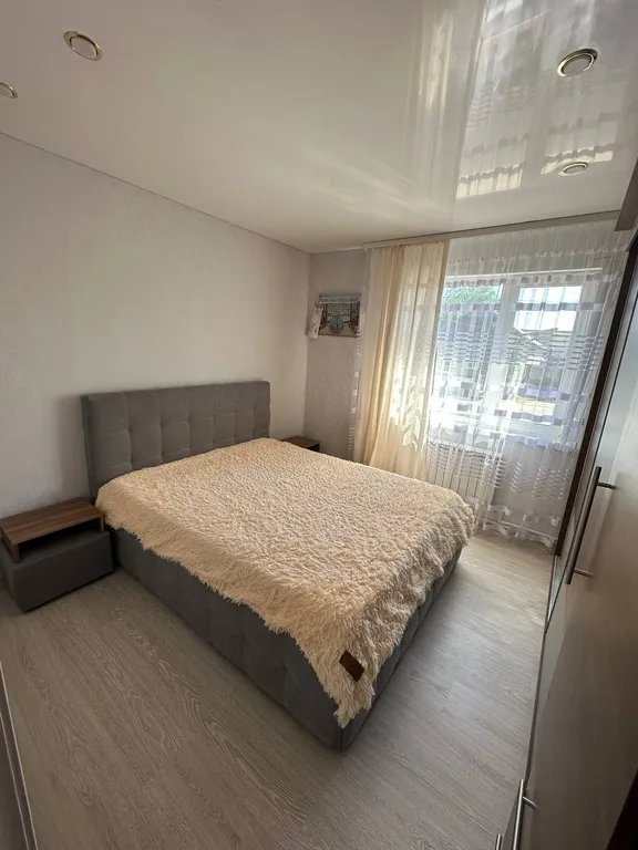 Коттедж Уютный частный дом в 500 м от озера — аренда посуточно в Соль-Илецк