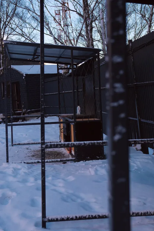 Двухэтажный дом с кухней