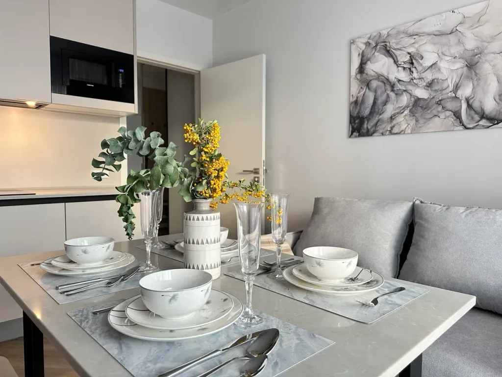 Апартаменты с подогреваемым бассейном в резиденции Европа