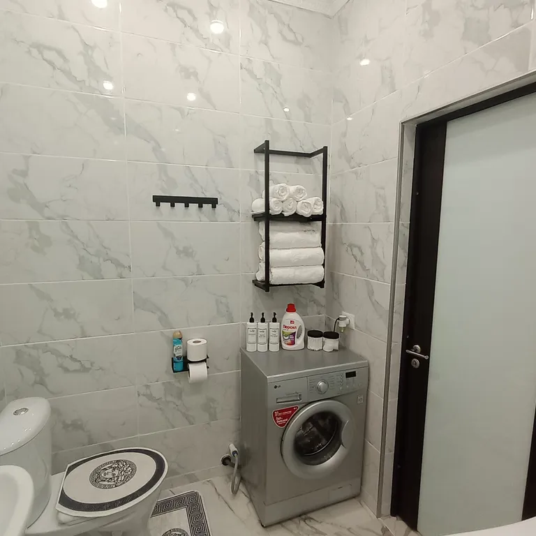 Бесконтактное заселение. Спальный район. Квартиры святодух