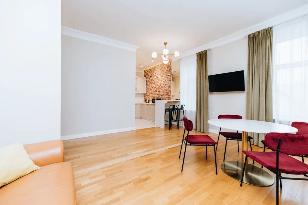 Квартира 3-комнатная квартира с новой мебелью и техникой в историческом центре — Санкт-Петербург