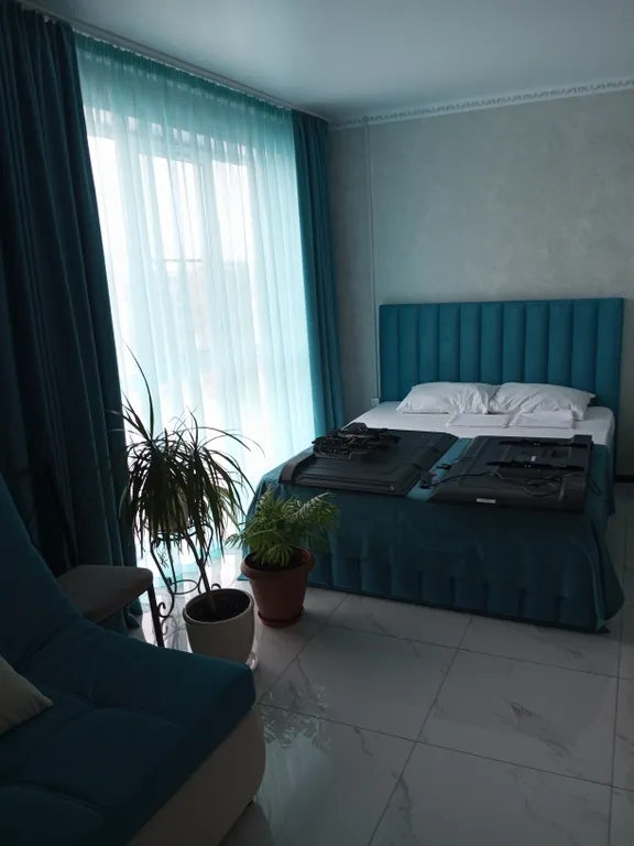 Уютная квартира-студия на набережной