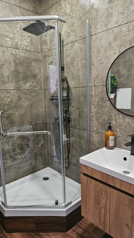 Дизайнерская уютная квартира рядом с центром