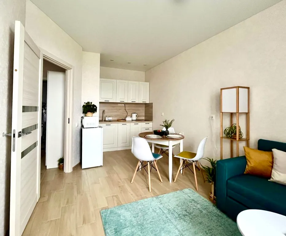 Классная квартира в Цветах