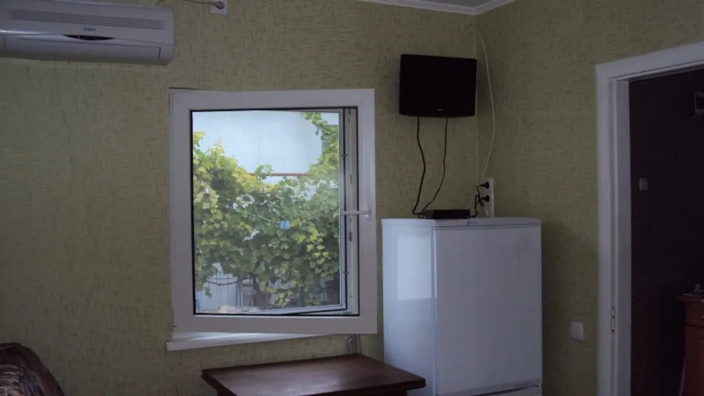 Коттедж Уютный домик с двориком — Севастополь