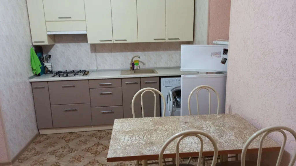 Квартира 1-комнатная Квартира — Евпатория