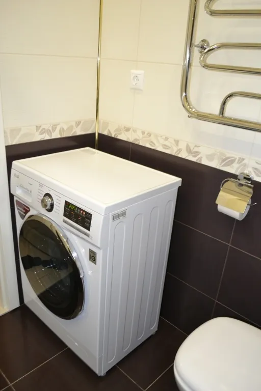 Евродвушка с компьютером, принтером, новой кроватью