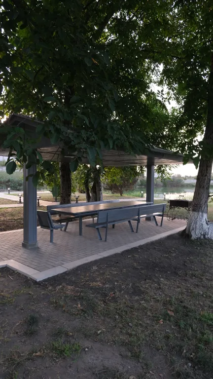 Загородный дом с бассейном