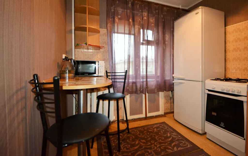 Однокомнатная квартира возле центральной библиотеки, ресторана Кружка