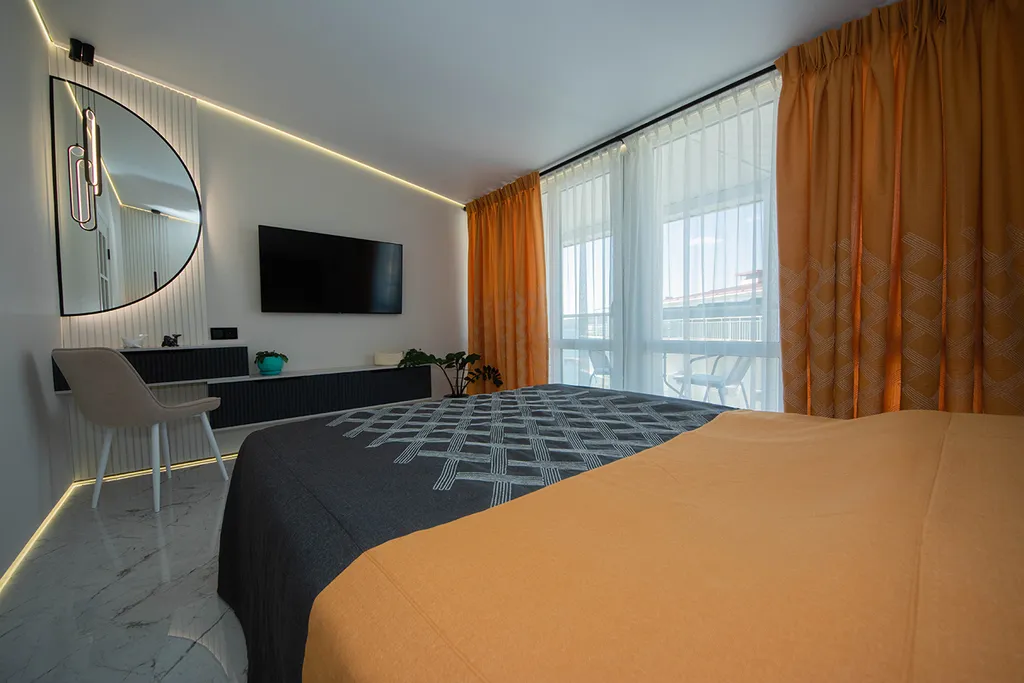 Дизайнерская квартира на берегу моря