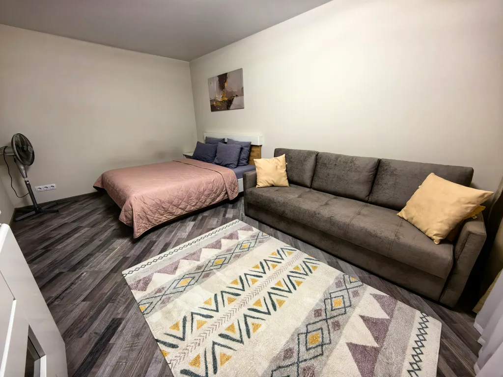 Full House Apartment