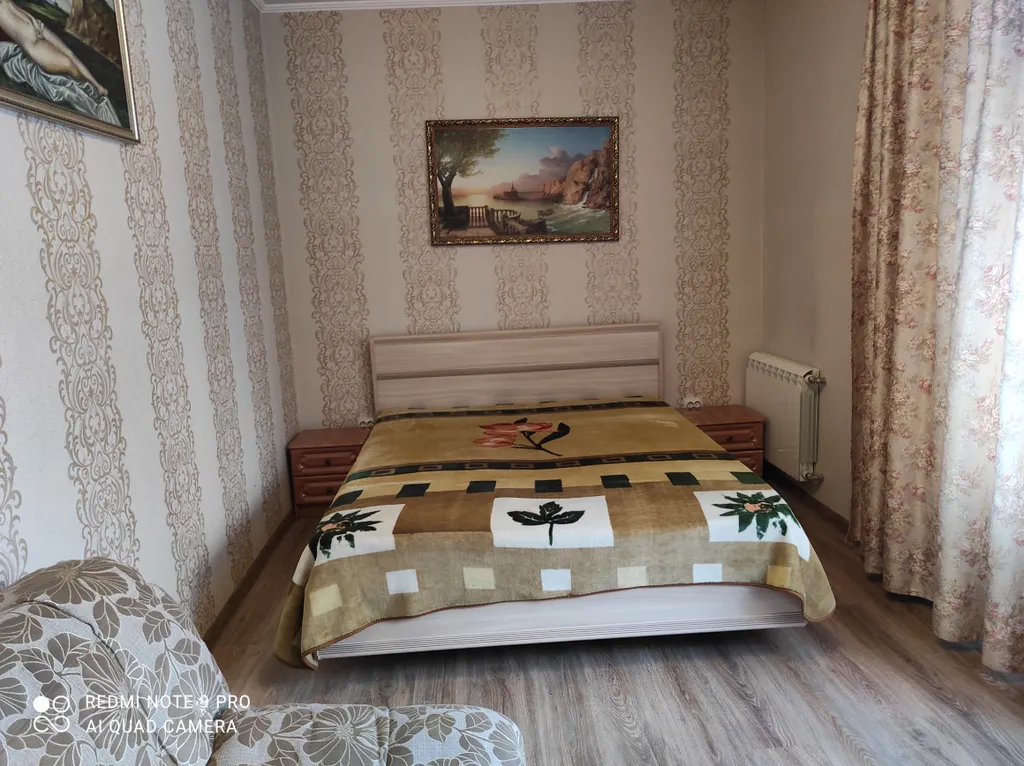 Квартира на набережной