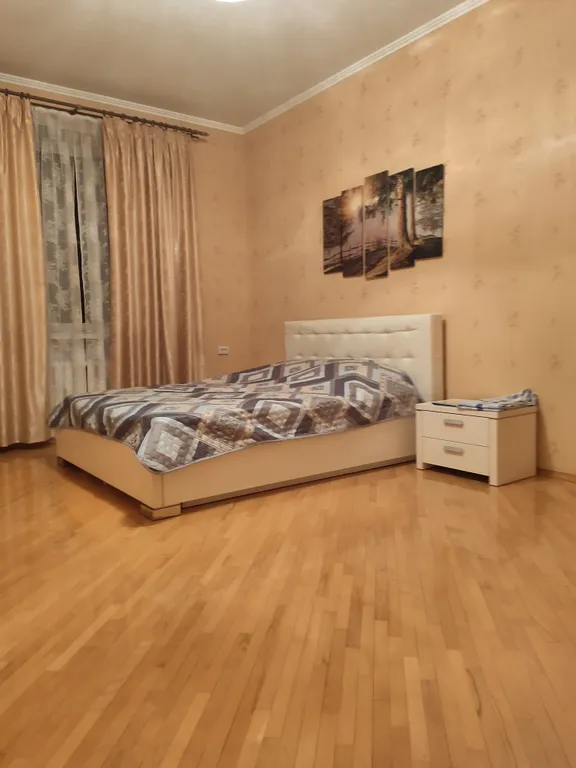 Коттедж Уютный просторный дом на Крутой — аренда посуточно в Свободы