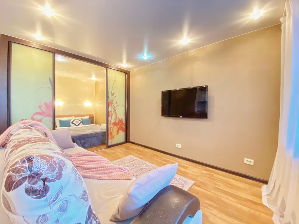 Квартира Тёплая и светлая 1-к квартира Апарт-Комфорт с гидромассажной ванной — Ярославль