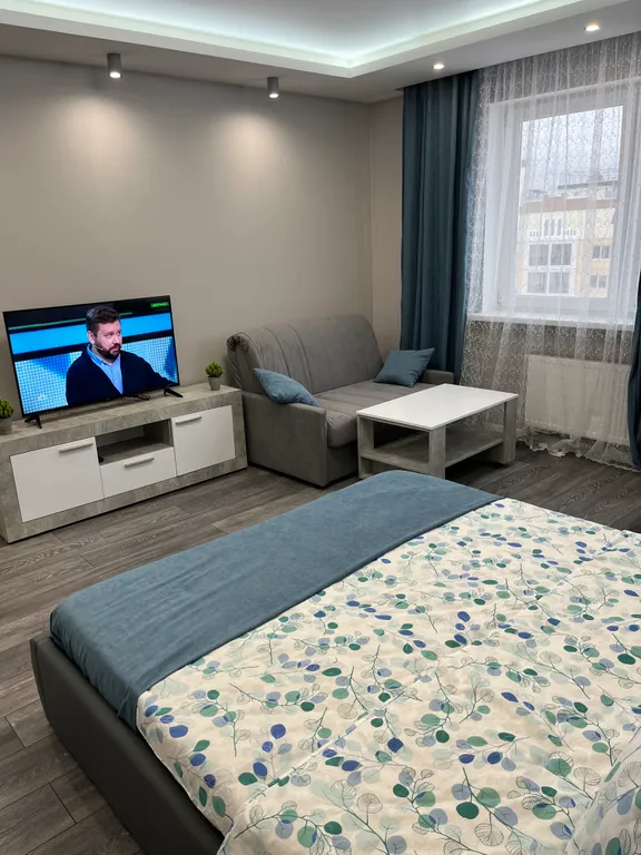 Двухкомнатная квартира с дизайнерским ремонтом