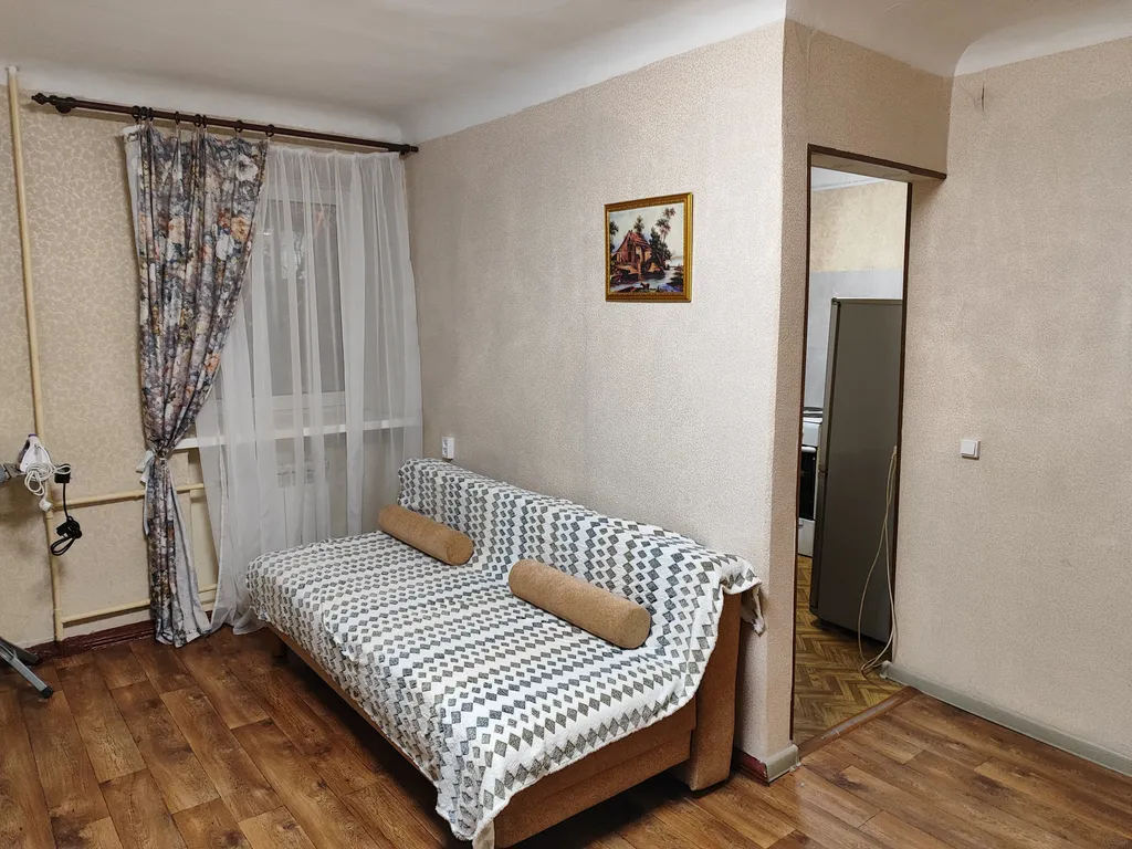 2х ком квартира, до 6 человек. 5й Армии 10. Набережная Ангары