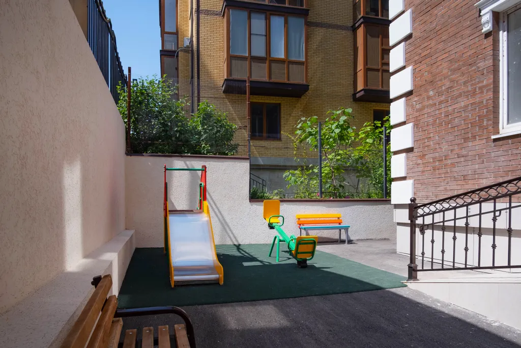 Абсолютно новая квартира класса люкс в самом центре