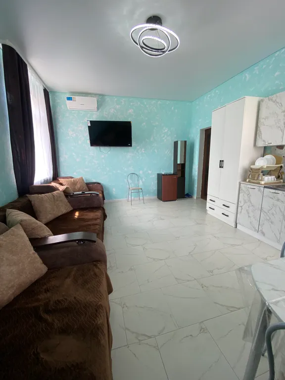 Квартира Апартаменты улучшенный номер Люкс с балконом с видом на море — Анапа