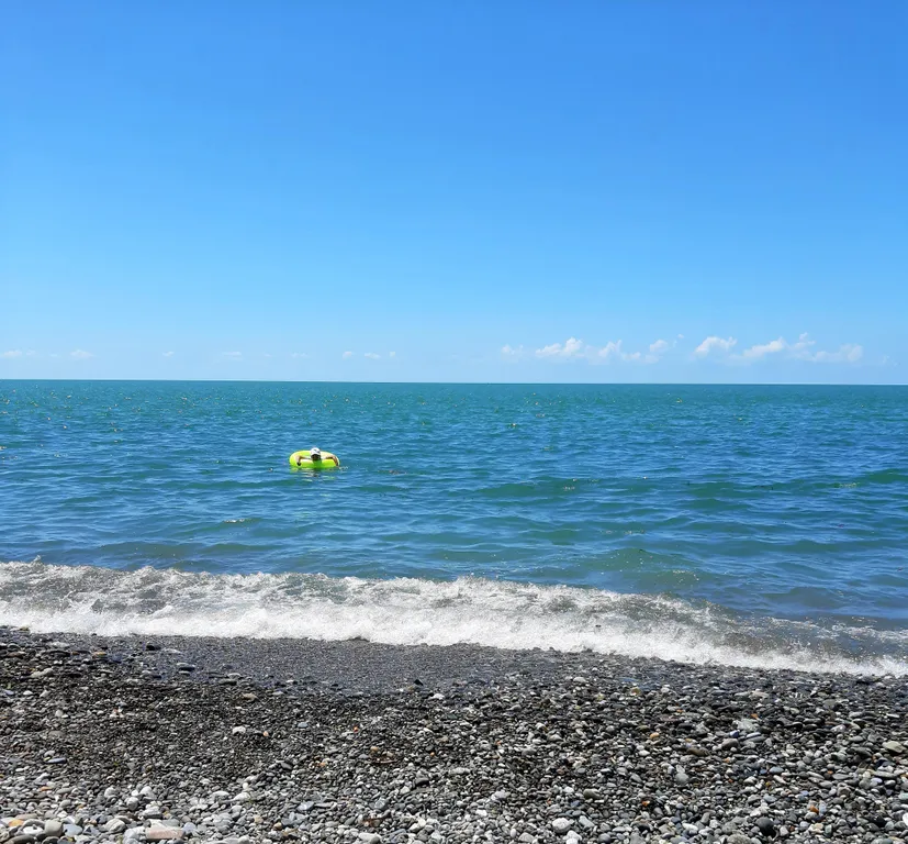 Уютная новая комната у моря в Лоо