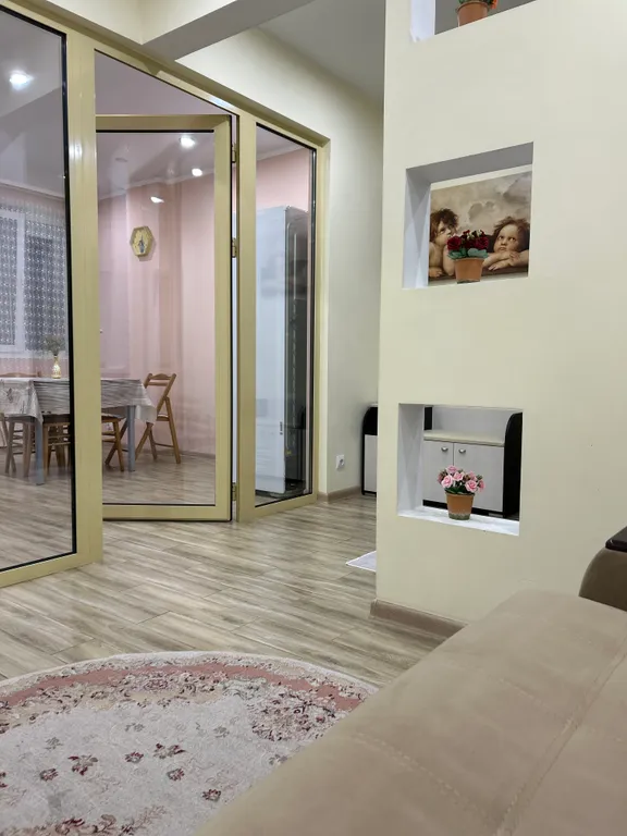 Уютная, просторная, тёплая  квартира по дороге в Верхний Ларс