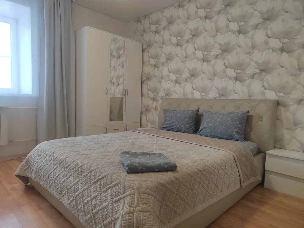 Просторная двухкомнатная квартира рядом с Центральным рынком — аренда посуточно в Чита