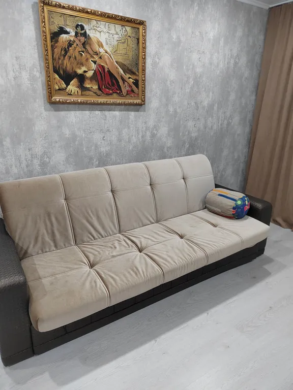 Шикарная двухкомнатная квартира с евроремонтом в тихом спальном районе