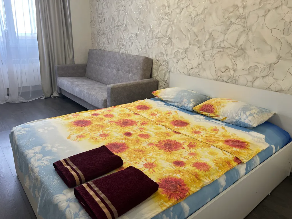 Евро 2-комнатные апартаменты у ТЦ Фестиваль